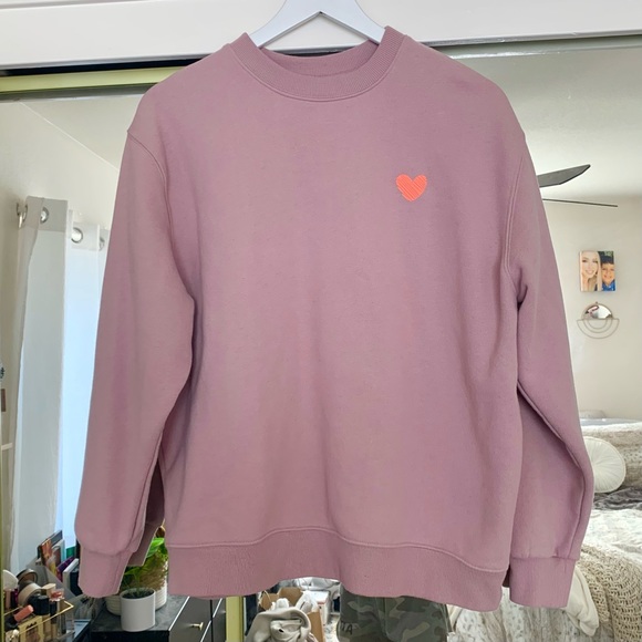 Wild Fable Pink Heart Graphic Oversized Sweatshirt - Picture 10 of 10